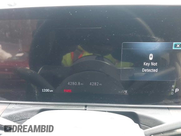 2024 Mercedes-Benz C 300 with VIN W1KAF4HB6RR223965, listed as a IAAI auction lot 41630201 with 4,282 mi miles and . Bid and sale history available at DreamBid. Image 7.