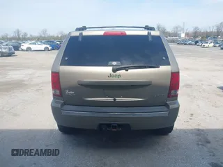 2005 Jeep Grand Cherokee Limited with VIN 1J4HR58N95C510465, listed as a IAAI auction lot 42027740 with 153,451 mi miles. Bid and sale history available at carsss.com. Image 16.