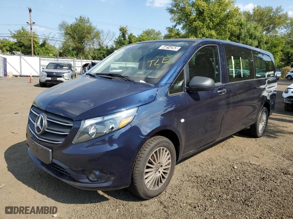 2022 Mercedes-Benz Metris Cargo Van with VIN W1YV0CEY9N3977533, listed as a Copart auction lot 64814263 with 7,188 mi miles. Bid and sale history available at carsss.com. Image 1.