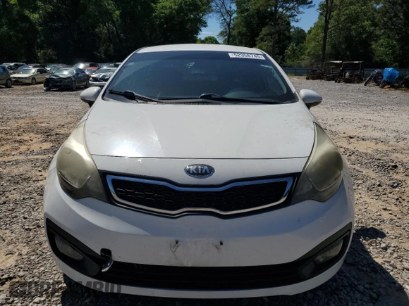 2013 Kia Rio EX with VIN KNADN4A36D6315890, listed as a Copart auction lot 52958745 with 98,568 mi miles and Salvage title. Bid and sale history available at DreamBid. Image 5.