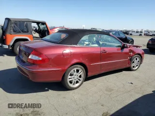 2007 Mercedes-Benz CLK-Class 3.5L with VIN WDBTK56F47F230081, listed as a Copart auction lot 72476964 with 100,923 mi miles and Salvage Title. Bid and sale history available at carsss.com. Image 3.