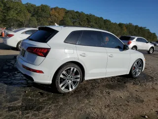2020 Audi SQ5 Prestige with VIN WA1C4AFY8L2120037, listed as a Copart auction lot 76783834 with 42,203 mi miles and Salvage Title. Bid and sale history available at DreamBid. Image 3.