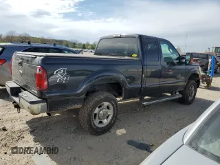 2014 Ford F-250 XL with VIN 1FT7X2B64EEA31379, listed as a Copart auction lot 54993565 with 517,261 mi miles and Clean title. Bid and sale history available at DreamBid. Image 3.