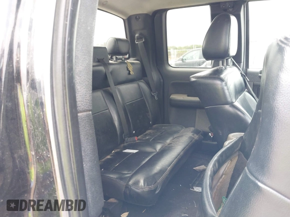 2006 Ford F-150 XL with VIN 1FTPX12V76NB86527, listed as a IAAI auction lot 41412193 with 369,087 mi miles. Bid and sale history available at carsss.com. Image 8.