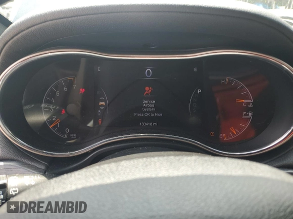 2015 Jeep Grand Cherokee Summit z VIN 1C4RJEJG7FC185426, wystawiony jako Copart lot #62562735 z przebiegiem 133 418 mil mil oraz Szkoda całkowita • Salvage title. Historia ofert i sprzedaży dostępna na DreamBid. Obrazek 9.