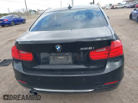 2013 BMW 3 Series 328i with VIN WBA3A5C58DF352998, listed as a IAAI auction lot 41516042 with 205,977 mi miles. Bid and sale history available at carsss.com. Image 16.