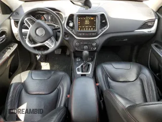 2017 Jeep Cherokee Trailhawk z VIN 1C4PJMBSXHW558559, wystawiony jako Copart lot #64548295 z przebiegiem 119 765 mil mil oraz Szkoda całkowita • Salvage title. Historia ofert i sprzedaży dostępna na DreamBid. Obrazek 8.