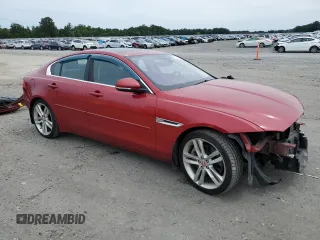 2017 Jaguar XE 35t Prestige with VIN SAJAK4BV0HA962403, listed as a Copart auction lot 71273414 with 84,424 mi miles and Salvage Title. Bid and sale history available at carsss.com. Image 4.