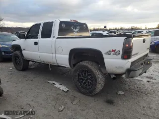 2001 Chevrolet Silverado 1500 LT with VIN 1GCEK19T21E141627, listed as a Copart auction lot 85383004 with 278,374 mi miles and Salvage Title. Bid and sale history available at carsss.com. Image 2.