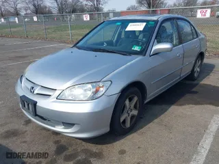2005 Honda Civic Sdn EX with VIN 2HGES26795H576187, listed as a IAAI auction lot 41899127 with 146,764 mi miles. Bid and sale history available at carsss.com. Image 2.