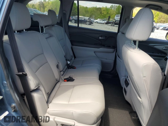 2016 Honda Pilot EX-L with VIN 5FNYF6H55GB093405, listed as a Copart auction lot 53631225 with 41,430 mi miles and Salvage Title. Bid and sale history available at DreamBid. Image 11.