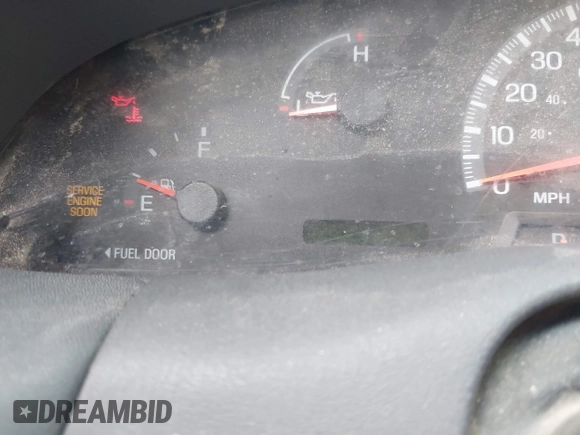 2000 Ford F-150 XL с VIN 1FTRF18W8YKB11836, выставлен на аукционе IAAI как лот 42728813 с пробегом Не указан миль и . История ставок и продаж доступна на DreamBid. Изображение 7.