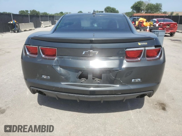 2012 Chevrolet Camaro 2LS z VIN 2G1FA1E36C9189790, wystawiony jako Copart lot #56946555 z przebiegiem 194 380 mil mil oraz Nie do naprawy • Non repairable. Historia ofert i sprzedaży dostępna na DreamBid. Obrazek 6.