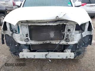 2016 Toyota Tacoma SR with VIN 5TFCZ5AN6GX006039, listed as a IAAI auction lot 41908239 with 222,939 mi miles and . Bid and sale history available at DreamBid. Image 6.