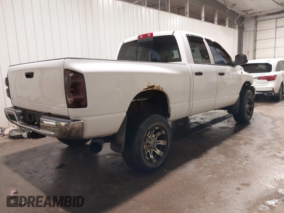 2007 Dodge Ram 2500 SLT with VIN 1D7KS28C87J567211, listed as a IAAI auction lot 41344967 with 194,618 mi miles. Bid and sale history available at carsss.com. Image 4.