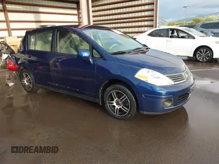 2009 Nissan Versa 1.8 S with VIN 3N1BC13E19L353170, listed as a IAAI auction lot 41493381 with 135,765 mi miles. Bid and sale history available at carsss.com. Image 1.