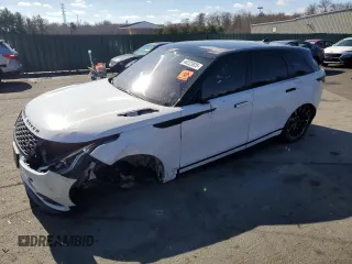 2020 Land Rover Range Rover Velar R-Dynamic S z VIN SALYK2FV3LA272299, wystawiony jako Copart lot #46223925 z przebiegiem 49 587 mil mil oraz Szkoda całkowita • Salvage title. Historia ofert i sprzedaży dostępna na DreamBid. Obrazek 1.