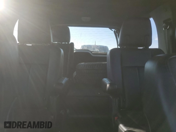 2017 Ford Expedition Limited z VIN 1FMJU2AT9HEA13305, wystawiony jako Copart lot #48364285 z przebiegiem 89 838 mil mil oraz Szkoda całkowita • Salvage title. Historia ofert i sprzedaży dostępna na DreamBid. Obrazek 10.