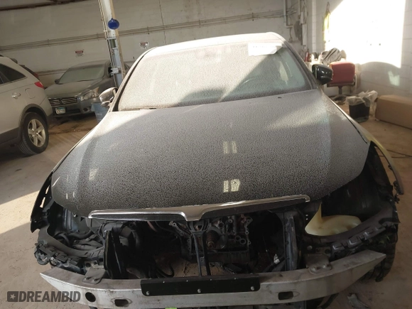 2012 Hyundai Genesis 5.0L with VIN KMHGC4DH8CU163114, listed as a IAAI auction lot 41267586 with 1 mi miles. Bid and sale history available at carsss.com. Image 12.