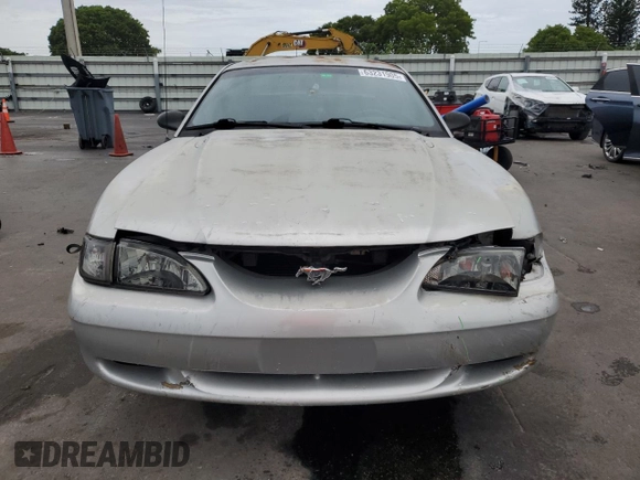 1998 Ford Mustang GT z VIN 1FAFP42XXWF229613, wystawiony jako Copart lot #63231905 z przebiegiem 65 669 mil mil oraz Szkoda całkowita • Salvage title. Historia ofert i sprzedaży dostępna na DreamBid. Obrazek 5.