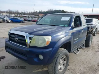 2006 Toyota Tacoma with VIN 5TEUU42N46Z247343, listed as a IAAI auction lot 41235061 with 189,193 mi miles. Bid and sale history available at carsss.com. Image 20.