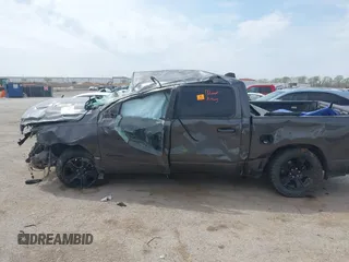 2020 Ram 1500 Big Horn с VIN 1C6SRFFT4LN184246, выставлен на аукционе IAAI как лот 41882310 с пробегом Не указан миль и . История ставок и продаж доступна на DreamBid. Изображение 14.