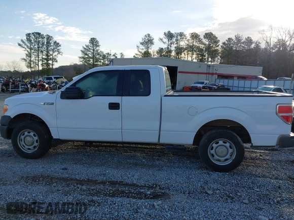 2014 Ford F-150 XL with VIN 1FTEX1CM0EKF94073, listed as a IAAI auction lot 41687225 with 276,152 mi miles. Bid and sale history available at carsss.com. Image 14.
