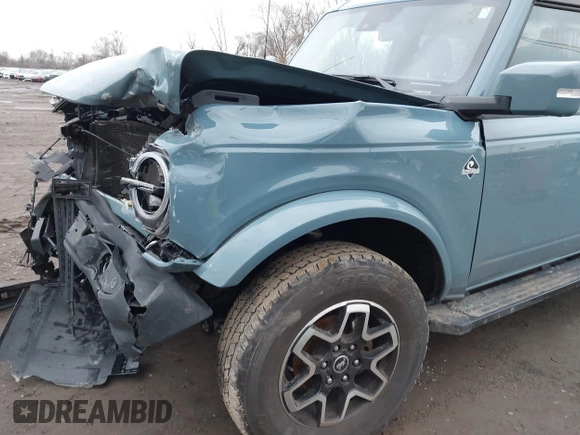2021 Ford Bronco with VIN 1FMDE5BH4MLA71298, listed as a IAAI auction lot 41120172 with 38,723 mi miles. Bid and sale history available at carsss.com. Image 18.