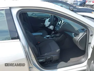 2022 Chevrolet Malibu LT with VIN 1G1ZD5STXNF122152, listed as a IAAI auction lot 41807908 with 70,251 mi miles and . Bid and sale history available at DreamBid. Image 5.