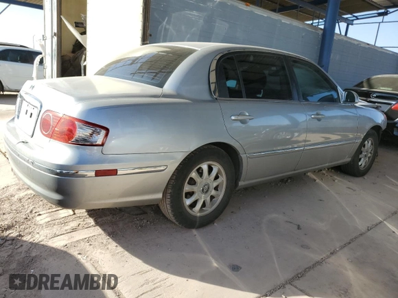 2005 Kia Amanti z VIN KNALD124455058126, wystawiony jako Copart lot #44965465 z przebiegiem 97 698 mil mil oraz Szkoda całkowita • Salvage title. Historia ofert i sprzedaży dostępna na DreamBid. Obrazek 3.