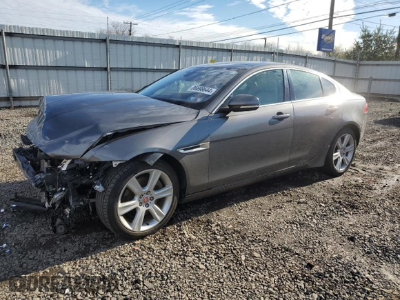2019 Jaguar XE 25t Premium with VIN SAJAJ4FX1KCP49504, listed as a Copart auction lot 86698644 with 0 mi miles and Salvage Title. Bid and sale history available at carsss.com. Image 1.