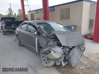2007 Honda Civic Sdn LX with VIN 1HGFA16567L030517, listed as a IAAI auction lot 41386438 with 1 mi miles. Bid and sale history available at carsss.com. Image 1.