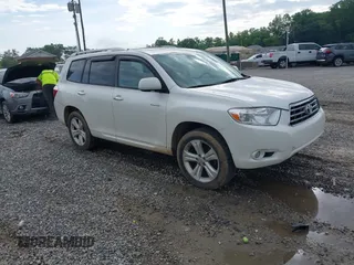 2010 Toyota Highlander Limited with VIN 5TDDK3EHXAS004437, listed as a IAAI auction lot 42497802 with 255,979 mi miles and . Bid and sale history available at DreamBid. Image 1.