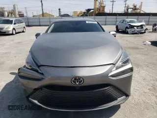 2023 Toyota Mirai XLE с VIN JTDAAAAA0PA007663, выставлен на аукционе Copart как лот 48335094 с пробегом 33 317 миль миль и . История ставок и продаж доступна на DreamBid. Изображение 5.