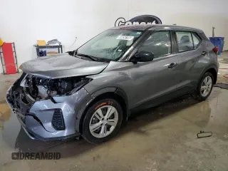 2023 Nissan Kicks S z VIN 3N1CP5BV4PL476878, wystawiony jako Copart lot #60434705 z przebiegiem 52 535 mil mil oraz Nie do naprawy • Non repairable. Historia ofert i sprzedaży dostępna na DreamBid. Obrazek 1.