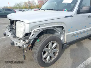 2011 Jeep Liberty Limited 70th Anniversary with VIN 1J4PN5GK6BW566775, listed as a IAAI auction lot 42082197 with 173,201 mi miles and . Bid and sale history available at DreamBid. Image 12.