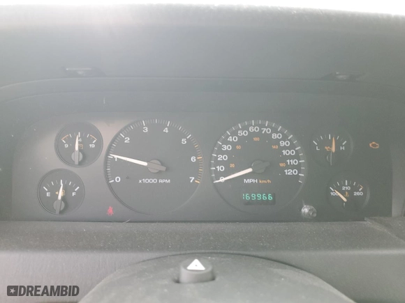 2004 Jeep Grand Cherokee Laredo with VIN 1J4GW48S44C100529, listed as a Copart auction lot 51022405 with 169,966 mi miles and Clean Title. Bid and sale history available at carsss.com. Image 9.