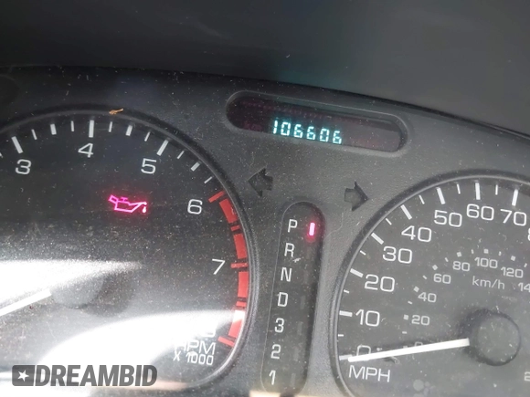 1999 Oldsmobile Intrigue GL z VIN 1G3WS52KXXF335273, wystawiony jako IAAI lot #41624543 z przebiegiem 106 606 mil mil oraz . Historia ofert i sprzedaży dostępna na DreamBid. Obrazek 7.