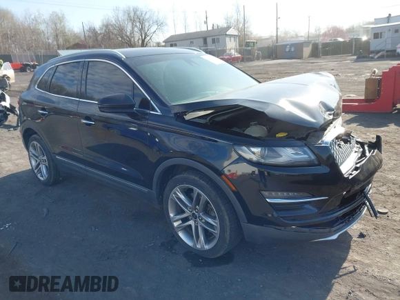 2019 Lincoln MKC Reserve with VIN 5LMCJ3D96KUL46773, listed as a IAAI auction lot 42064234 with 70,176 mi miles and . Bid and sale history available at DreamBid. Image 1.