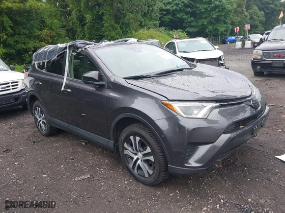 2018 Toyota RAV4 LE with VIN JTMBFREV3JJ225685, listed as a IAAI auction lot 39857350 with 40,395 mi miles. Bid and sale history available at carsss.com. Image 1.