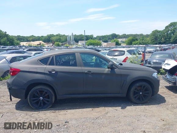 2016 BMW X6 xDrive35i z VIN 5UXKU2C5XG0N83220, wystawiony jako IAAI lot #39197569 z przebiegiem Nie podano mil oraz . Historia ofert i sprzedaży dostępna na DreamBid. Obrazek 12.