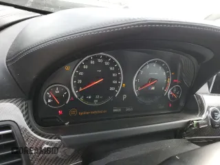 2016 BMW M6 z VIN WBS6G9C5XGD932039, wystawiony jako Copart lot #47433685 z przebiegiem 66 836 mil mil oraz Szkoda całkowita • Salvage title. Historia ofert i sprzedaży dostępna na DreamBid. Obrazek 9.