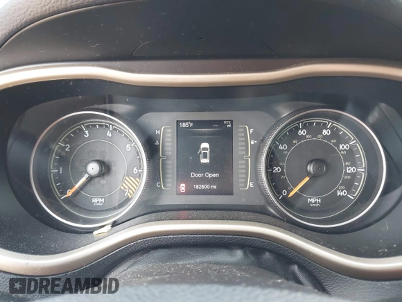 2015 Jeep Cherokee Sport с VIN 1C4PJMAB6FW662609, выставлен на аукционе IAAI как лот 42501537 с пробегом 182 800 миль миль и . История ставок и продаж доступна на DreamBid. Изображение 7.