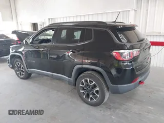 2020 Jeep Compass Trailhawk with VIN 3C4NJDDB3LT170463, listed as a IAAI auction lot 42446080 with 83,336 mi miles and . Bid and sale history available at DreamBid. Image 3.