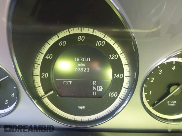 2011 Mercedes-Benz E 550 Luxury с VIN WDDHF9AB3BA423048, выставлен на аукционе IAAI как лот 42164692 с пробегом 79 823 миль миль и . История ставок и продаж доступна на DreamBid. Изображение 15.