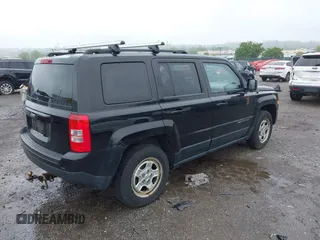 2012 Jeep Patriot Sport with VIN 1C4NJPBB2CD634837, listed as a IAAI auction lot 42379087 with 123,745 mi miles and . Bid and sale history available at DreamBid. Image 4.