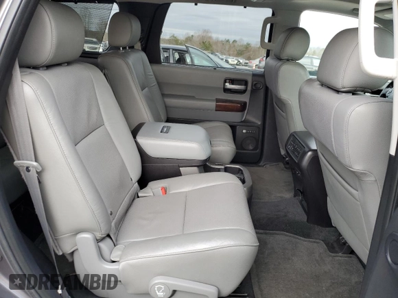 2016 Toyota Sequoia Platinum with VIN 5TDDW5G19GS141944, listed as a Copart auction lot 85374424 with 163,072 mi miles and Salvage Title. Bid and sale history available at carsss.com. Image 11.