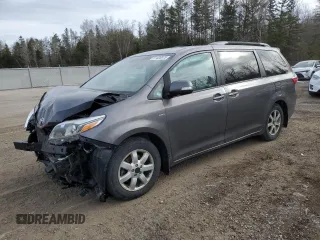 2017 Toyota Sienna XLE with VIN 5TDDZ3DC4HS167919, listed as a Copart auction lot 51430875 with 95,204 mi miles and Salvage Title. Bid and sale history available at carsss.com. Image 1.