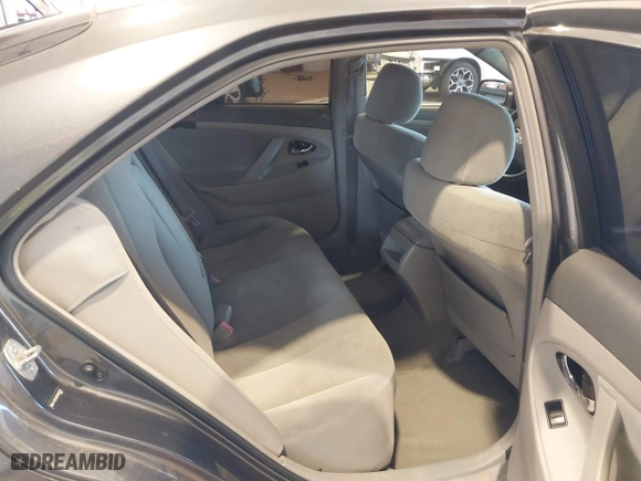 2009 Toyota Camry with VIN 4T1BE46K89U802226, listed as a IAAI auction lot 42088103 with 247,188 mi miles. Bid and sale history available at carsss.com. Image 8.