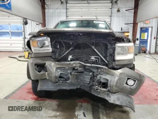 2015 GMC Sierra 2500HD Denali with VIN 1GT120EG6FF619065, listed as a Copart auction lot 83321254 with 120,628 mi miles and Salvage title. Bid and sale history available at DreamBid. Image 5.